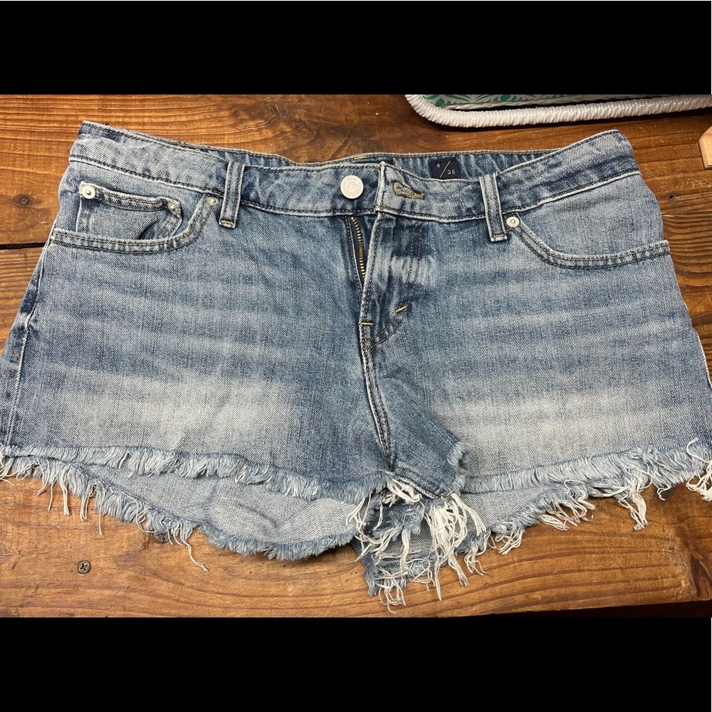 Lucky Brand “The cut off” shorts size 6